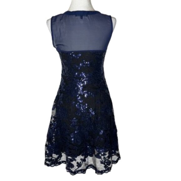 Romeo & Juliet Couture Navy Sleeveless Sequin Dress Size Medium - Picture 2 of 8